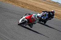 anglesey-no-limits-trackday;anglesey-photographs;anglesey-trackday-photographs;enduro-digital-images;event-digital-images;eventdigitalimages;no-limits-trackdays;peter-wileman-photography;racing-digital-images;trac-mon;trackday-digital-images;trackday-photos;ty-croes